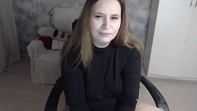 Snapshot of AdelinaLawson chatting on November 23, 9:30 am AdelinaLawson online show from November 23, 9:30 am