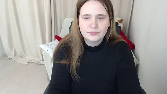 Snapshot of AdelinaLawson chatting on March 17, 4:01 pm AdelinaLawson online show from March 17, 4:01 pm