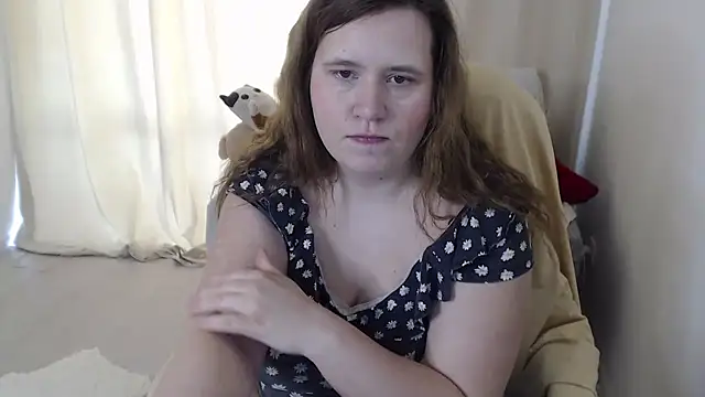 Snapshot of AdelinaLawson chatting on March 6, 8:41 am AdelinaLawson online show from March 6, 8:41 am