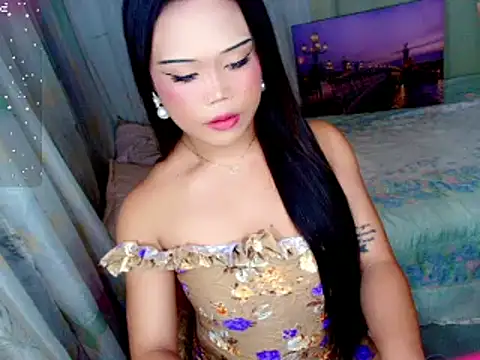 Cassandra Luxx online show from July 9, 3:07 am