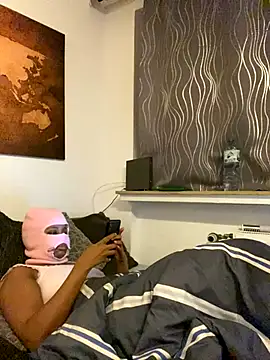 BadgirlnDaddy online show from November 3, 7:39 pm