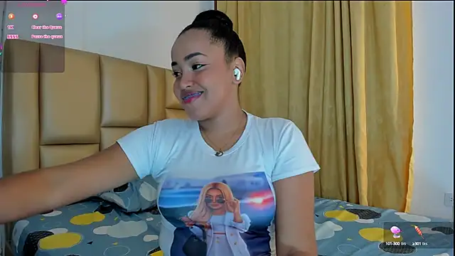 Snapshot of Princess_Brunette chatting on October 13, 7:59 pm Princess Brunette online show from October 13, 7:59 pm