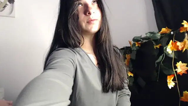   abrill   online show from October 16, 1:25 am