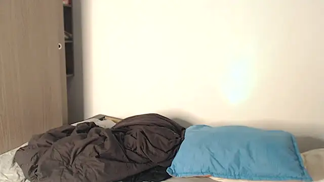   abrill   online show from March 21, 11:25 am