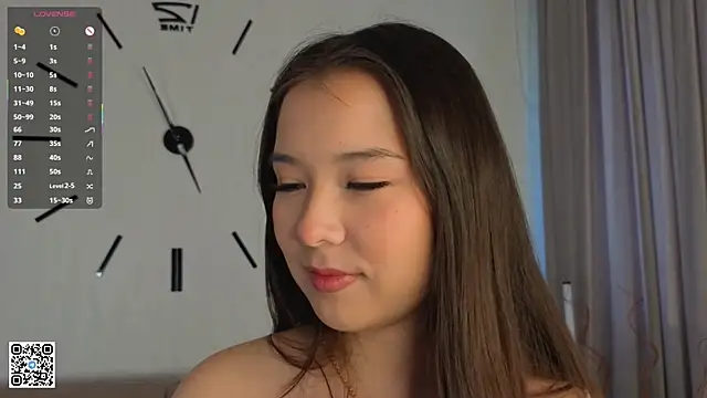 AlberthaEscue online show from September 20, 4:17 am