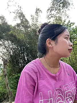 beobeo 2xx online show from April 9, 1:40 am