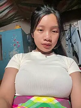 Snapshot of beobeo_2xx chatting on July 18, 10:46 am beobeo 2xx online show from July 18, 10:46 am