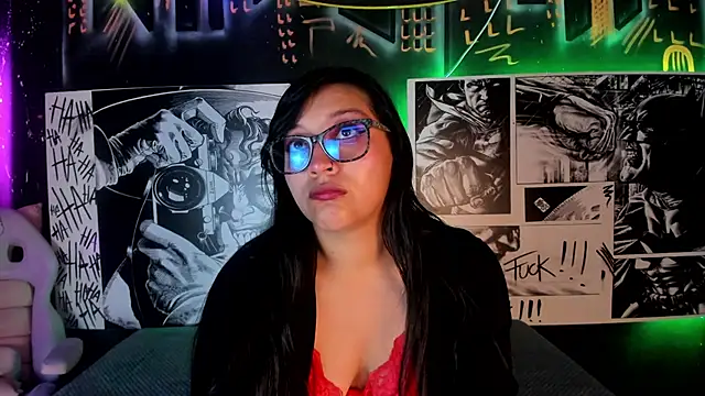 Snapshot of Skye_bluee_ chatting on October 19, 3:09 am Skye bluee online show from October 19, 3:09 am