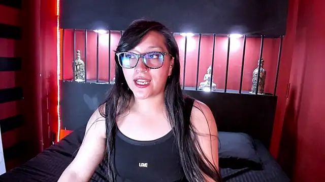 Snapshot of Skye_bluee_ chatting on September 11, 3:17 am Skye bluee online show from September 11, 3:17 am