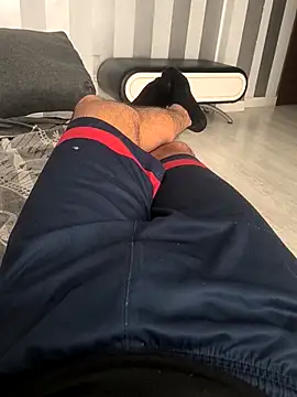 xxxfeo online show from April 13, 5:28 pm