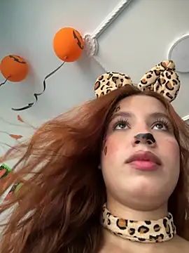 Snapshot of olivia_jass chatting on October 31, 3:08 pm olivia jass online show from October 31, 3:08 pm