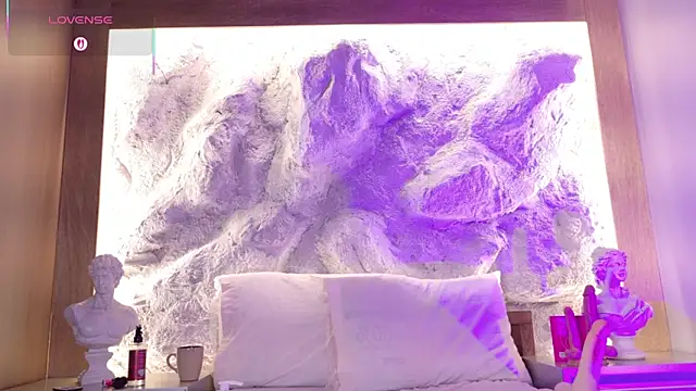 danna dusky online show from January 15, 10:29 am