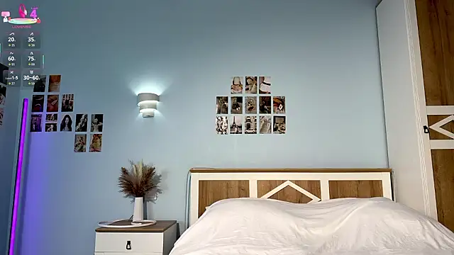 TariDehay online show from March 28, 3:02 pm