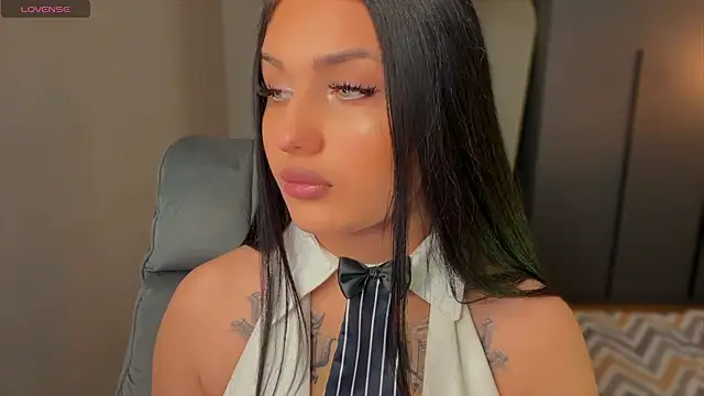 mygoddesshecate online show from February 26, 5:18 am