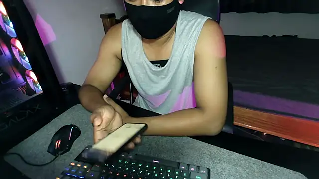 BamBra21 online show from May 18, 2:33 pm