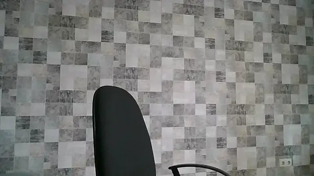 RipeMelon4561 online show from October 6, 5:52 am