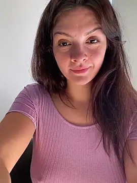 Danielaeliana online show from May 14, 5:32 pm