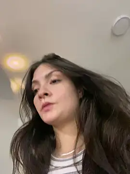 Danielaeliana online show from April 19, 11:51 pm