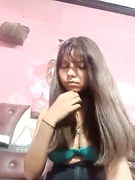 Snapshot of VamikaAngel chatting on October 4, 2:51 pm VamikaAngel online show from October 4, 2:51 pm