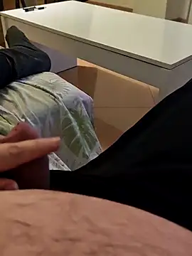 t-dog26 online show from February 23, 5:52 am