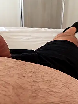 Snapshot of t-dog26 chatting on September 12, 1:55 pm t-dog26 online show from September 12, 1:55 pm