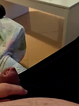 t-dog26 online show from February 17, 6:44 am