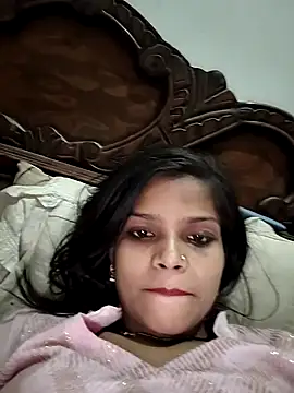 Komal0099 online show from December 1, 3:24 pm