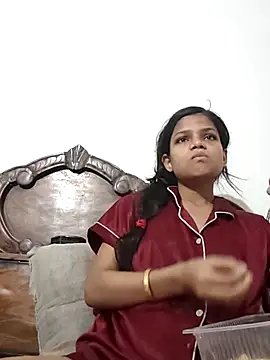 Komal0099 online show from October 24, 2:54 am