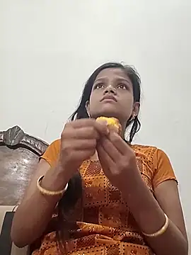 Komal0099 online show from October 15, 5:17 am