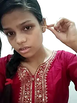 Komal0099 online show from October 3, 5:09 am