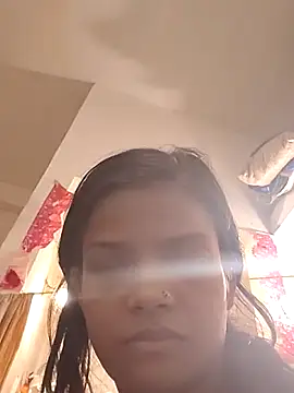 Komal0099 online show from October 13, 2:35 am