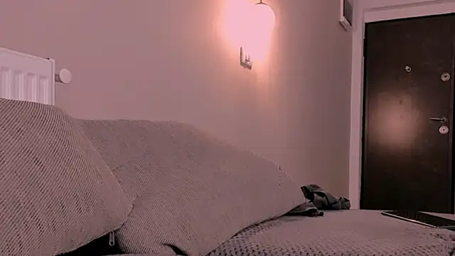 TalkingHead 0  online show from April 17, 5:05 pm