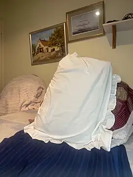 Missparis online show from February 16, 7:34 pm