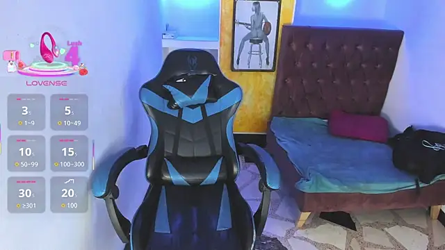 alison moon7 online show from November 24, 12:27 pm