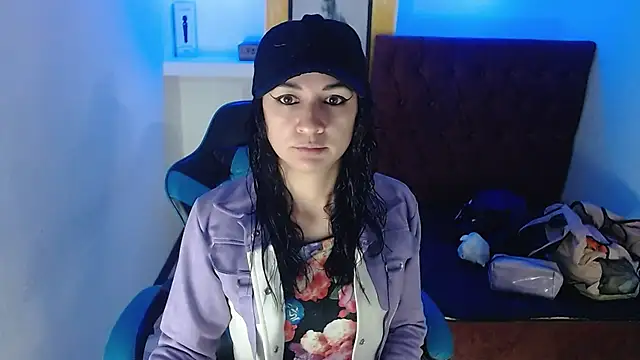 alison moon7 online show from September 19, 12:20 pm