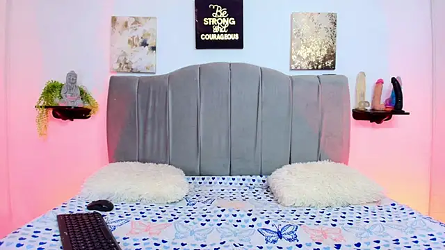 Maddy Esther online show from September 26, 3:57 am