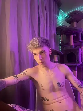 davesinner online show from February 22, 9:38 pm