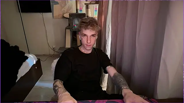 davesinner online show from May 4, 5:44 am