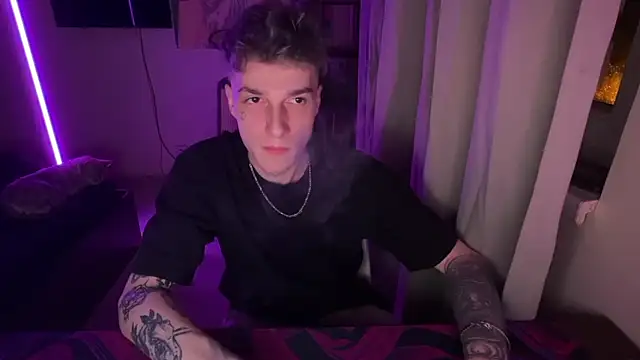 davesinner online show from April 13, 7:40 pm