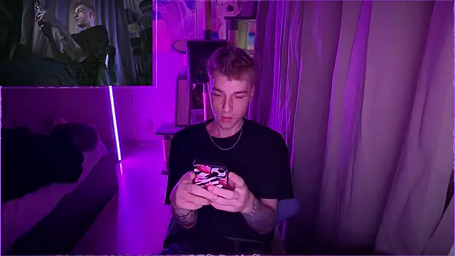 davesinner online show from May 3, 4:43 pm