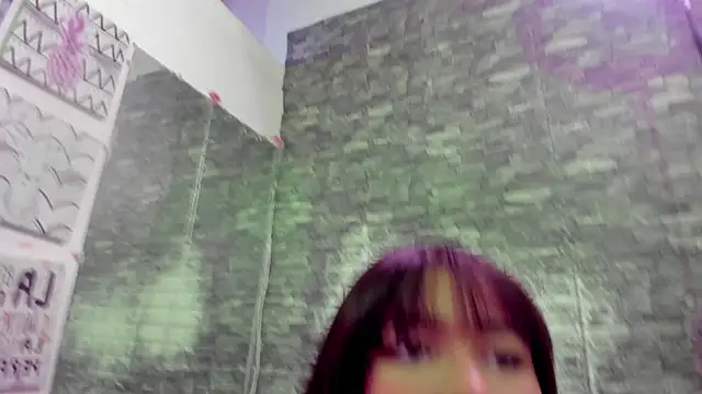 Snapshot of karoll__sex chatting on May 28, 12:55 pm karoll sex online show from May 28, 12:55 pm