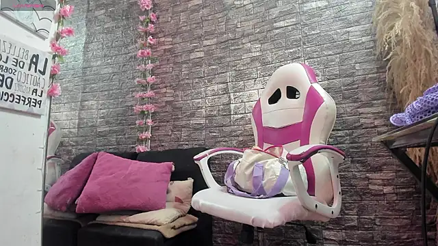 karoll  sex online show from March 6, 12:33 pm