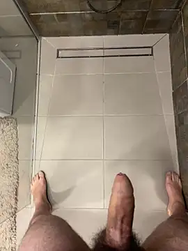 Snapshot of MrZli chatting on March 4, 12:57 pm MrZli online show from March 4, 12:57 pm