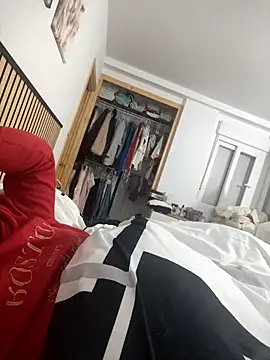 Waner16 online show from December 23, 6:23 am