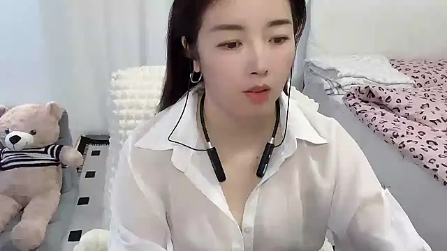 Xiali-166 online show from October 27, 4:02 am