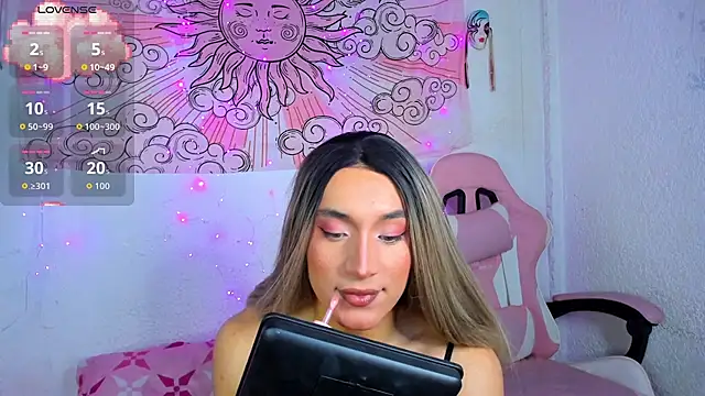 brihanna cooper online show from June 19, 1:39 pm
