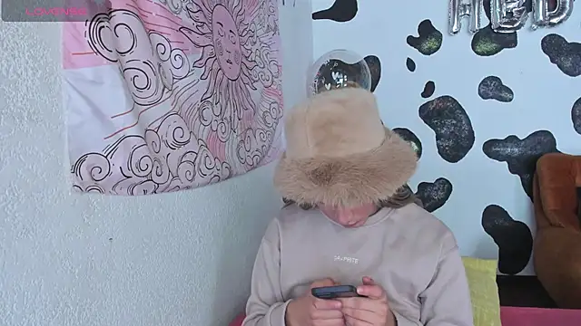 brihanna cooper online show from November 24, 1:33 pm