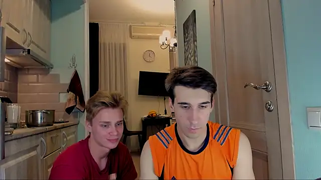 Snapshot of LawrenceMiles chatting on October 30, 8:39 pm LawrenceMiles online show from October 30, 8:39 pm