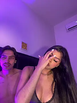 MiaSkylar online show from March 13, 5:01 am