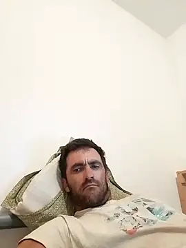 Snapshot of Pedro_35_Zorro chatting on October 3, 8:32 pm Pedro 35 Zorro online show from October 3, 8:32 pm
